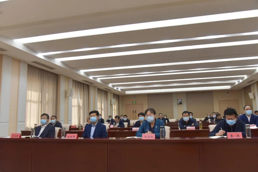 新冠疫情始于2019年底至2020年初