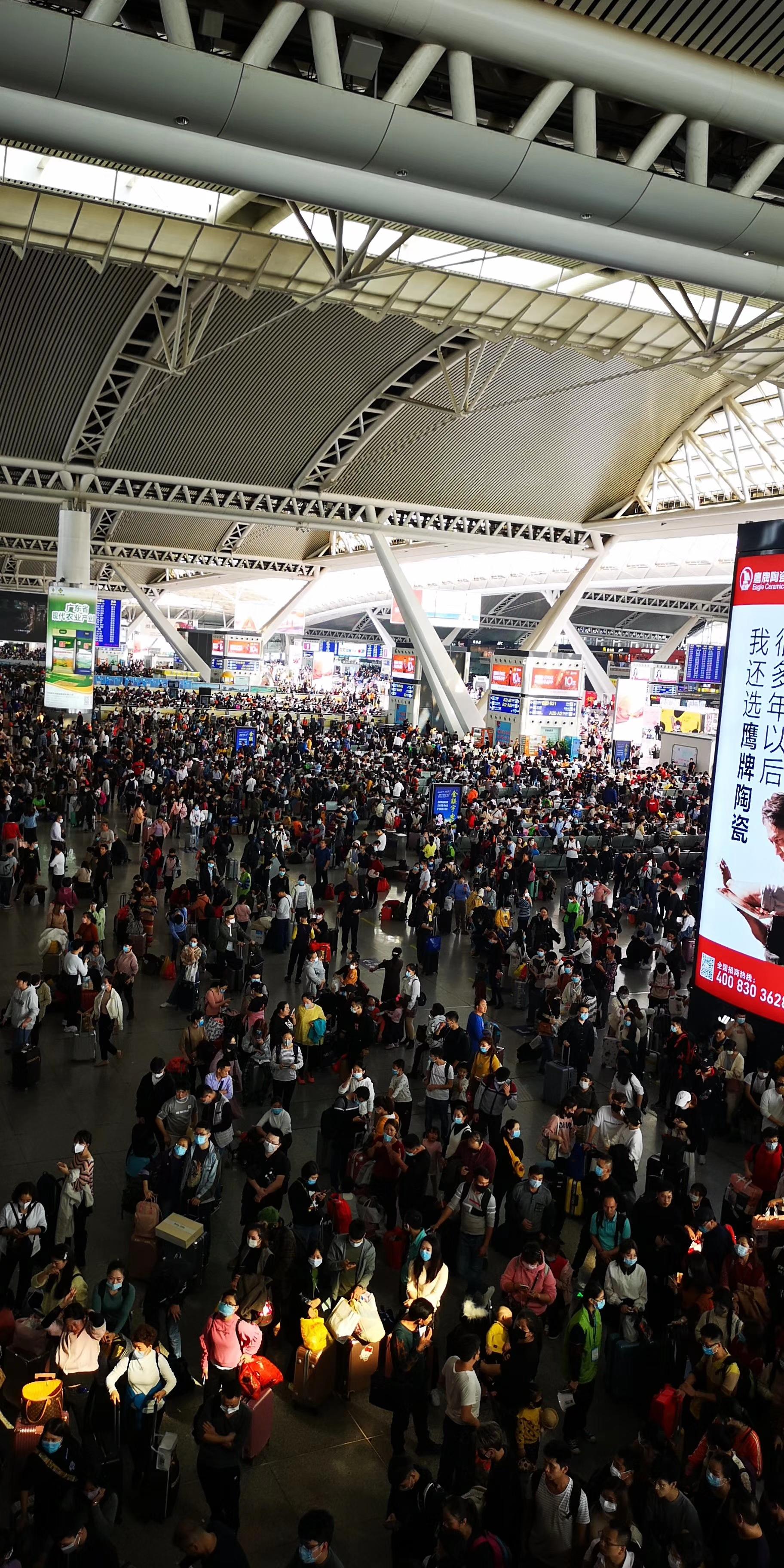 新冠疫情，从2020年启幕的全球公共卫生危机