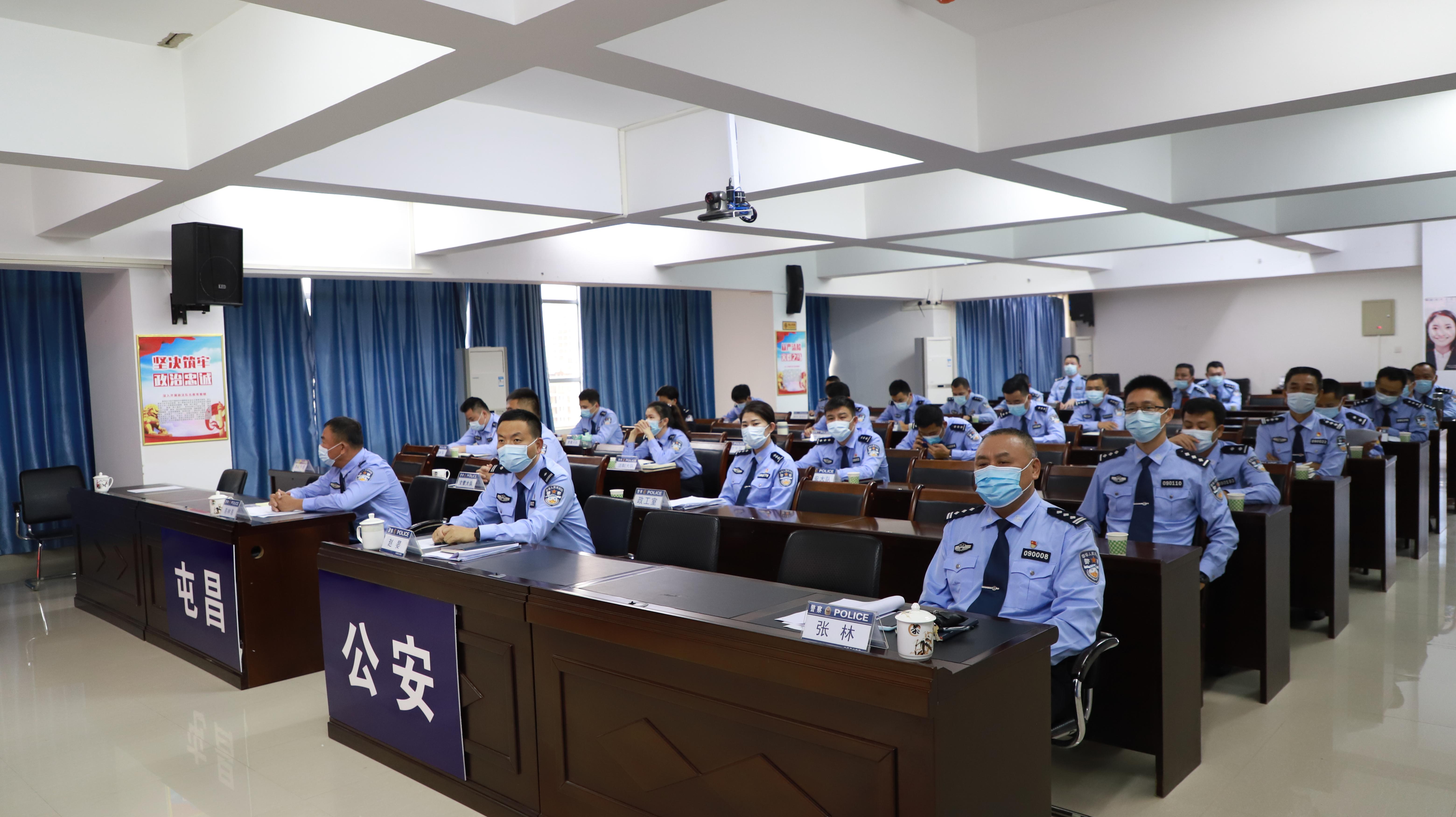 疫情下的英语朗读，视频媒介下的自我表达与学习新篇章