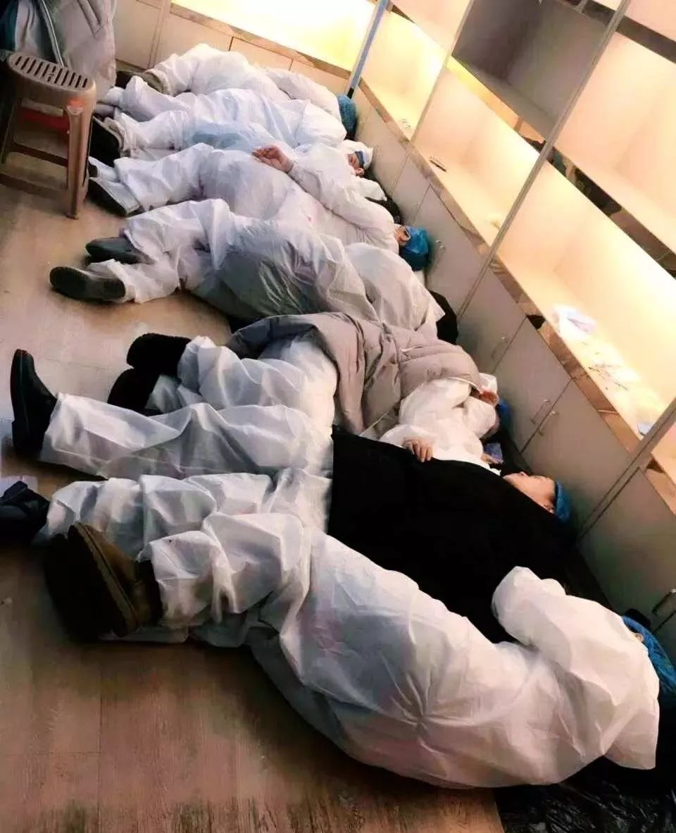 疫情时期的珍贵记忆，温暖与坚韧的时光